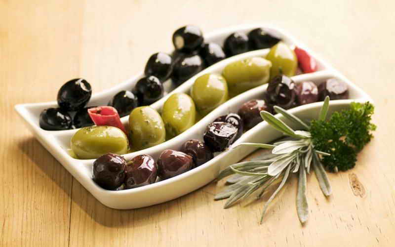 Греческие оливки